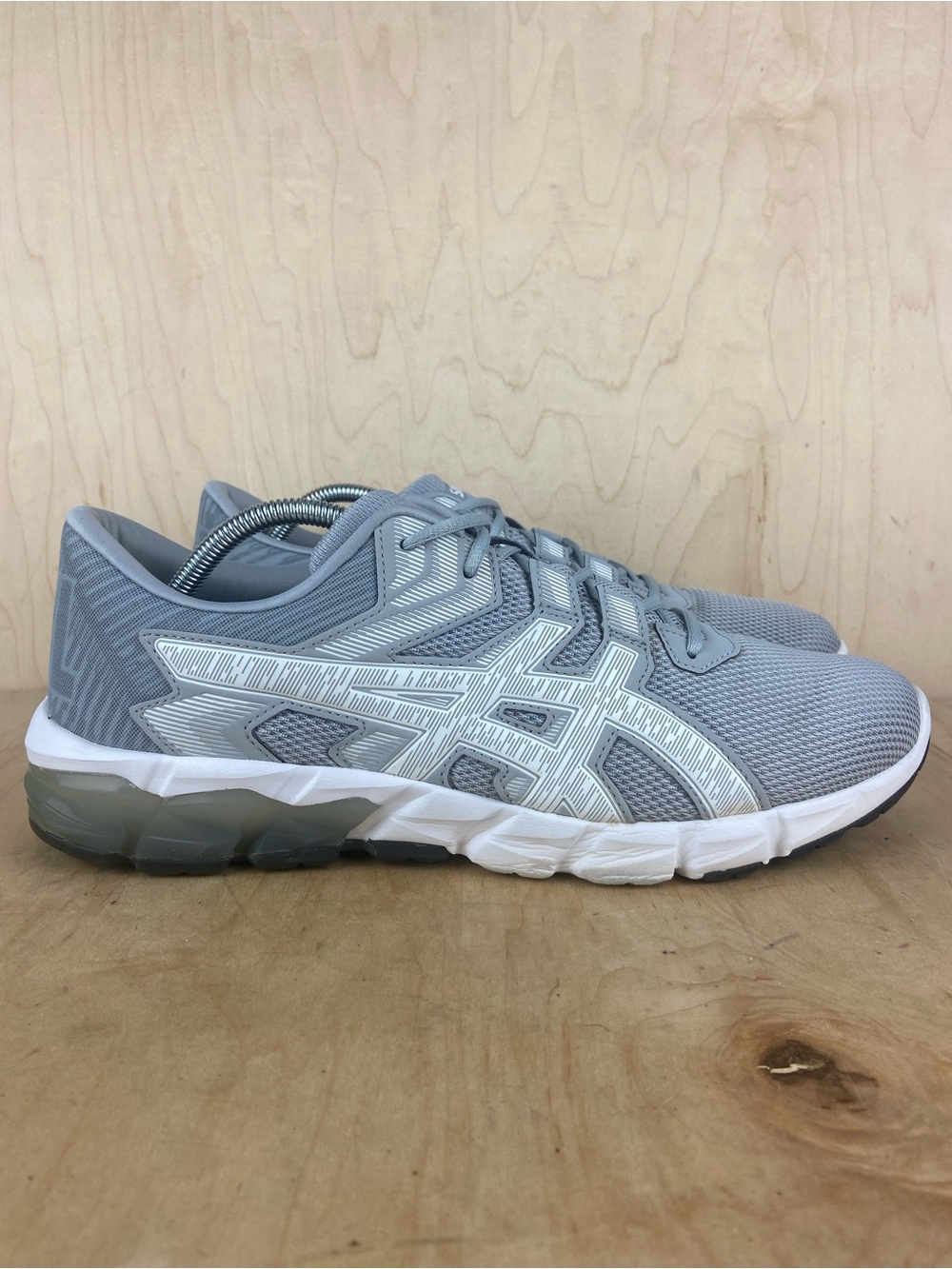 ASICS Gel Quantum 90 2 Men's Size 12 Running Shoes Light Gray